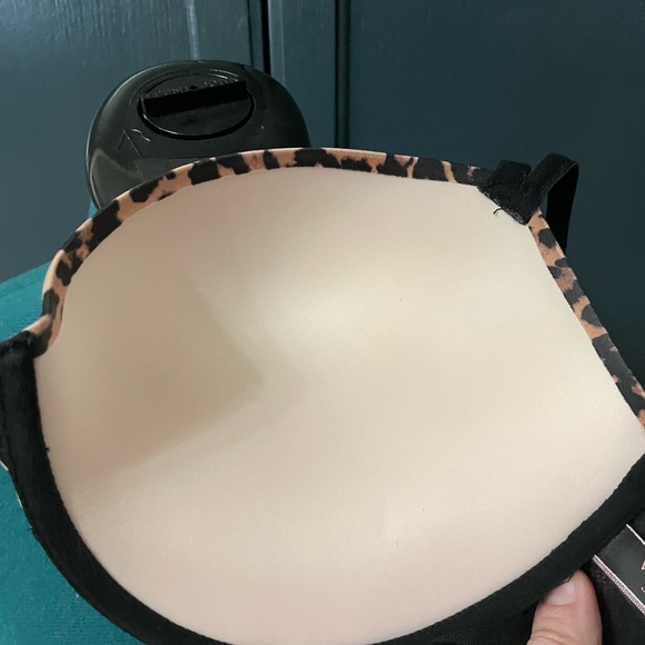 Victoria’s Secret Leopard Print Racer Back Push-Up Bra 34DDD - Picture 10 of 12